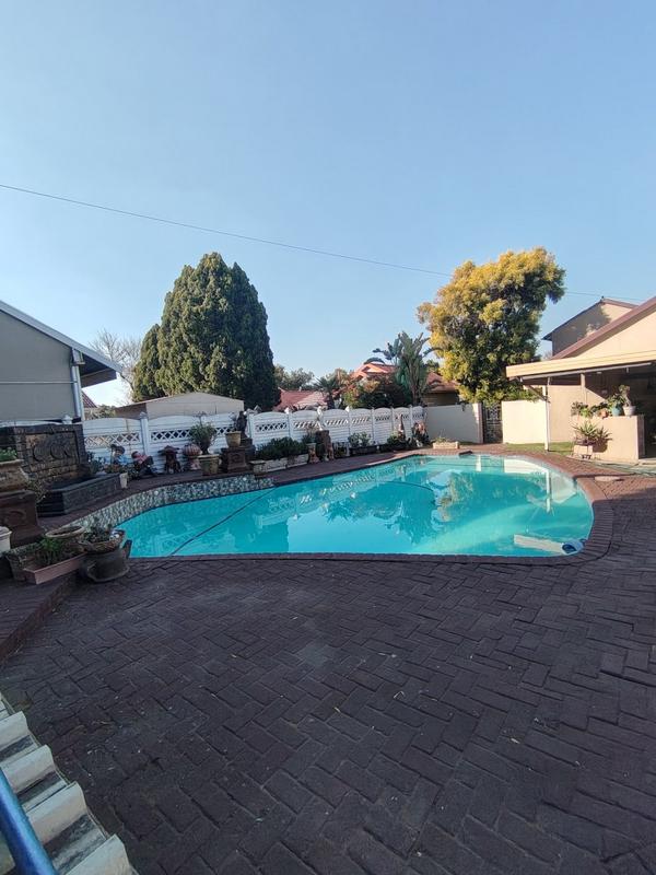 4 Bedroom Property for Sale in Vaalpark Free State